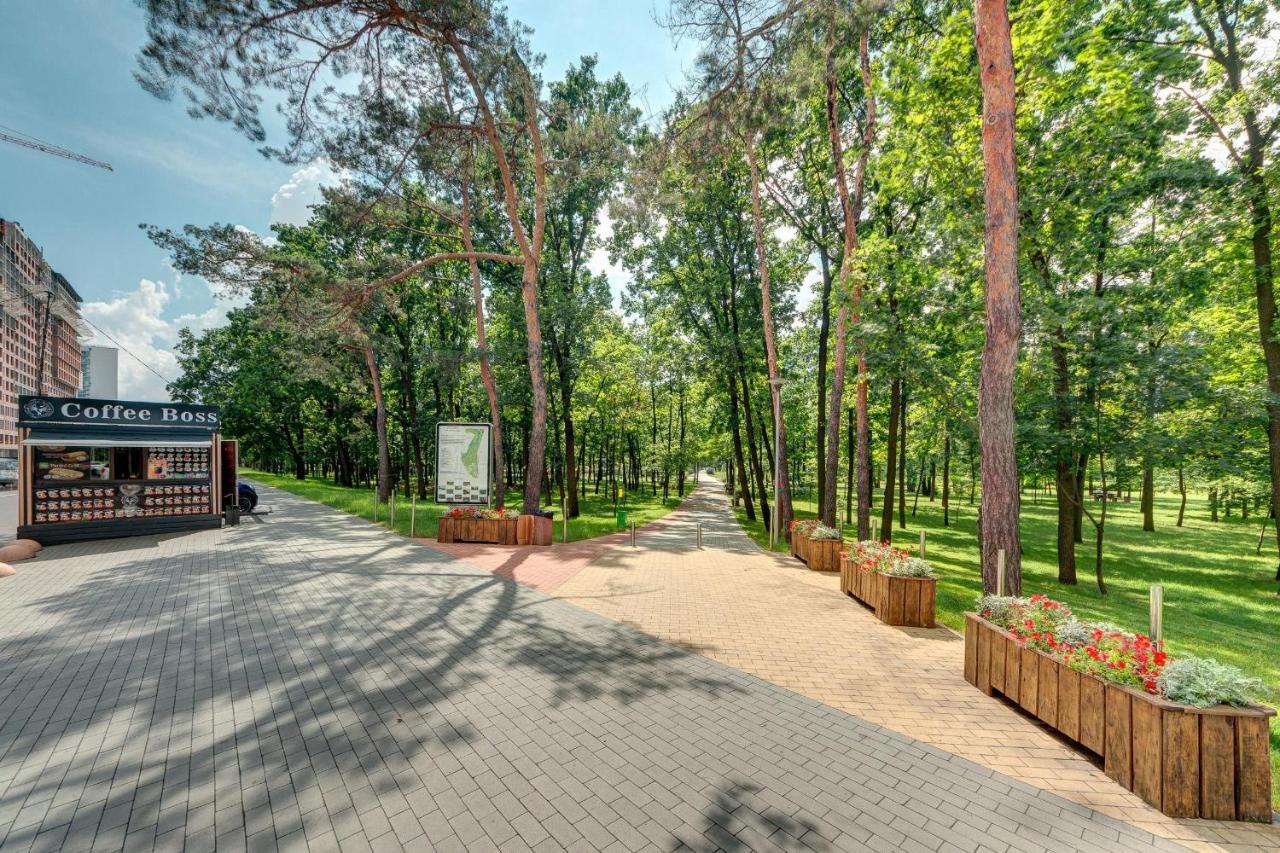 Apartment Voskresenska 18 , Парковые Озера Kiev Exterior foto
