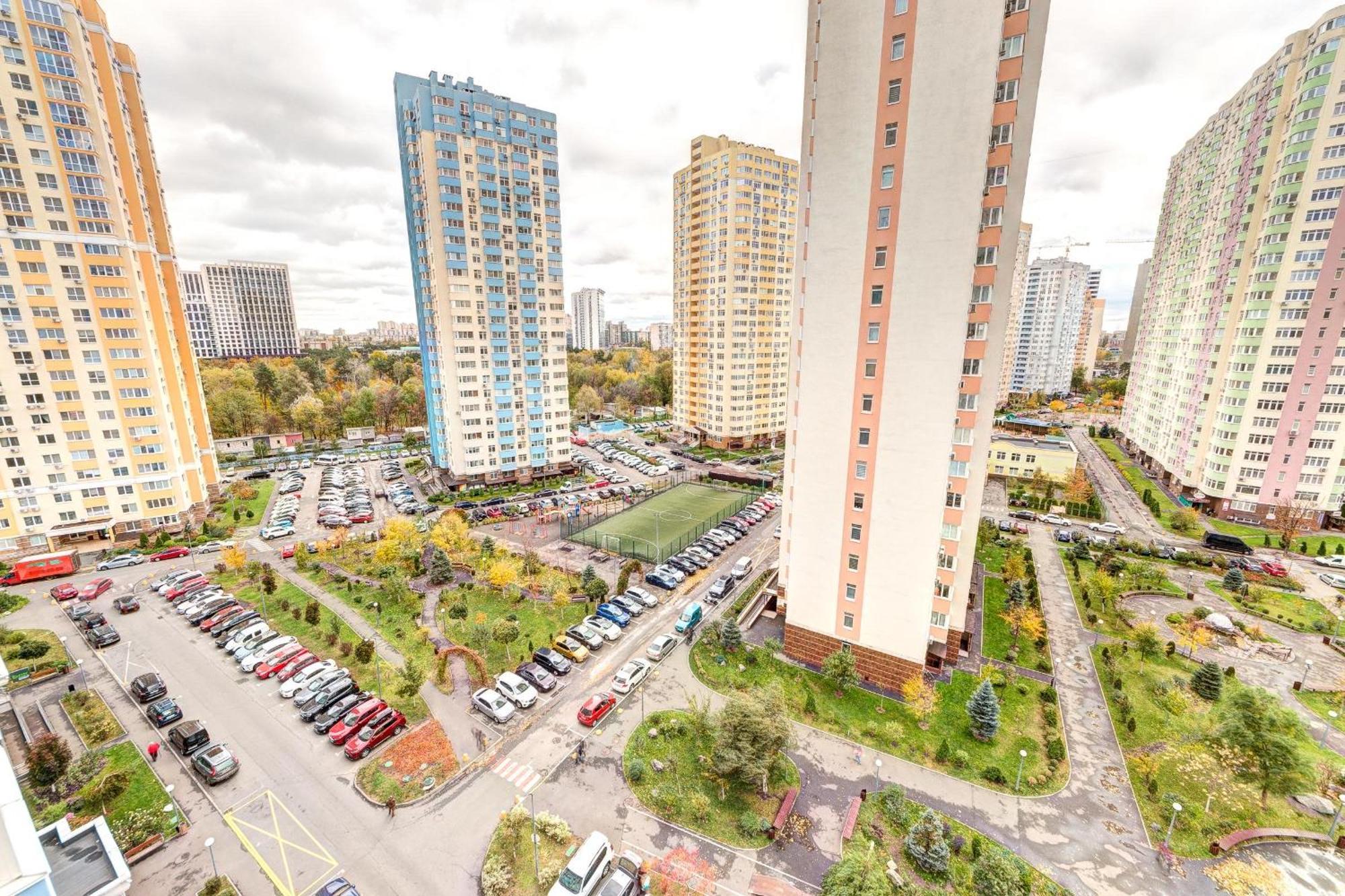 Apartment Voskresenska 18 , Парковые Озера Kiev Habitación foto