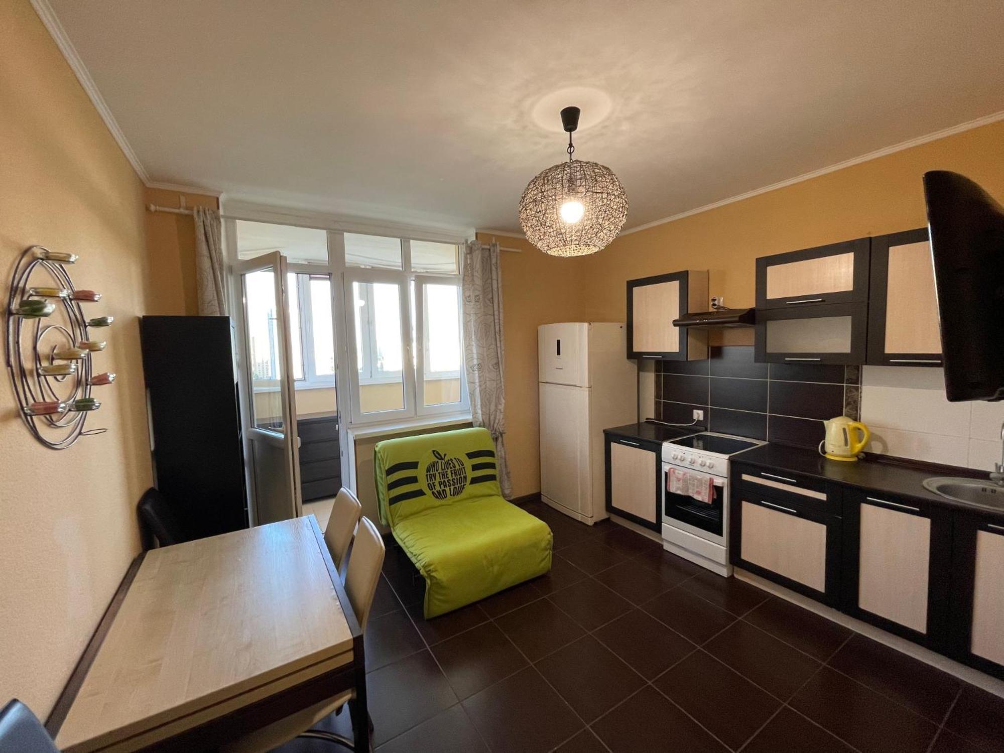 Apartment Voskresenska 18 , Парковые Озера Kiev Habitación foto