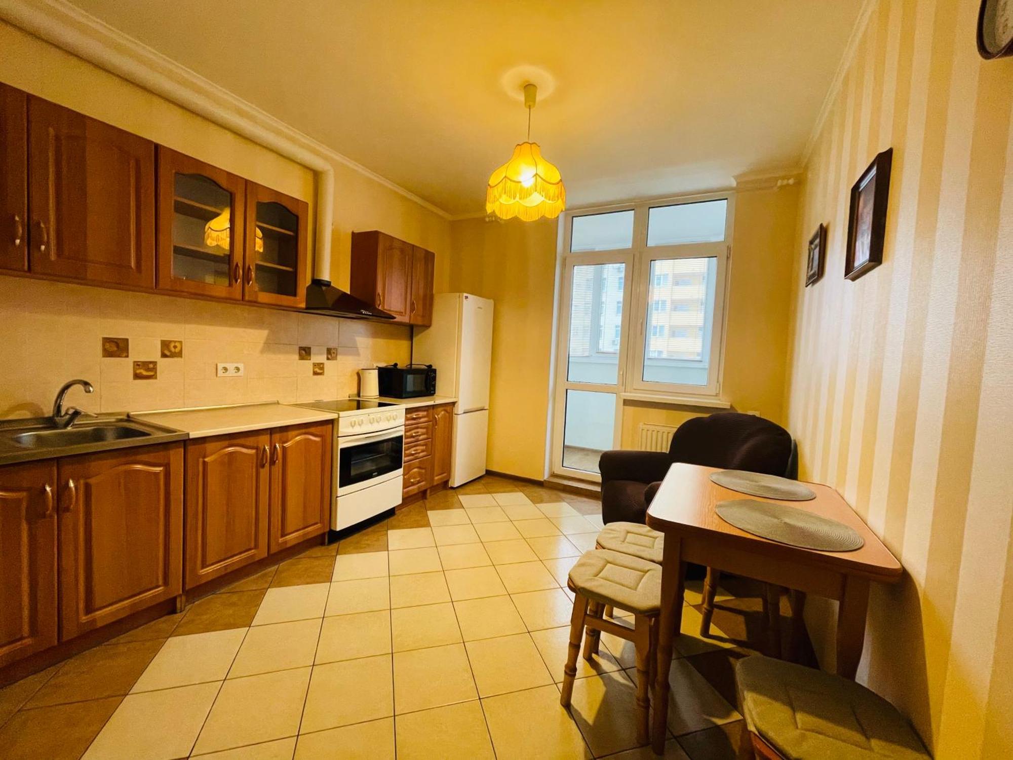 Apartment Voskresenska 18 , Парковые Озера Kiev Habitación foto