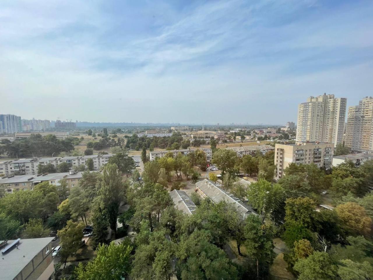 Apartment Voskresenska 18 , Парковые Озера Kiev Exterior foto